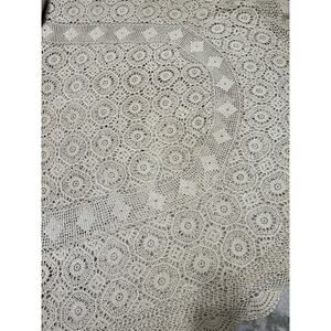Vintage Crochet Oval Large Cotton Hand Made Tablecloth Off-White/Beige 65x92